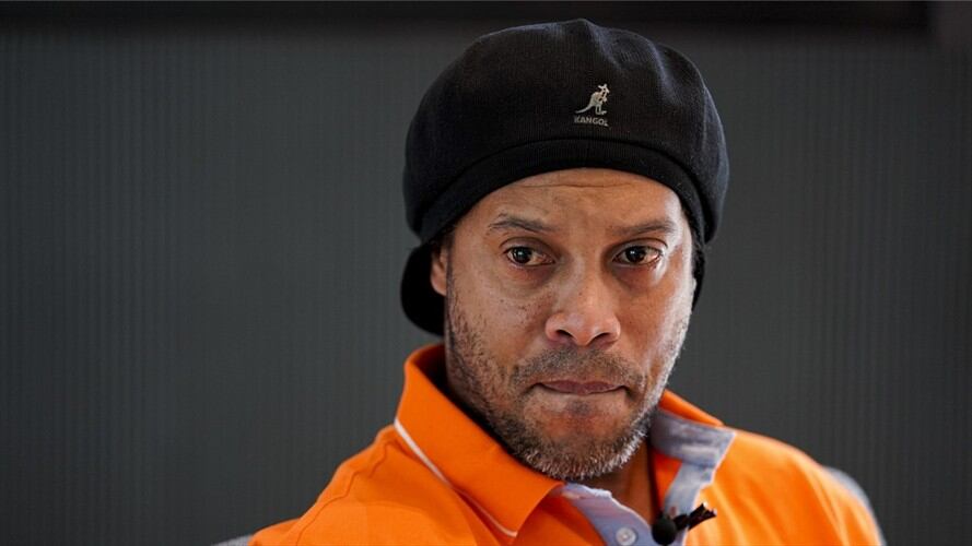 Ronaldinho vive una pesadilla con el alcohol tras muerte de su madre. Foto: Fred Lee/Getty Images