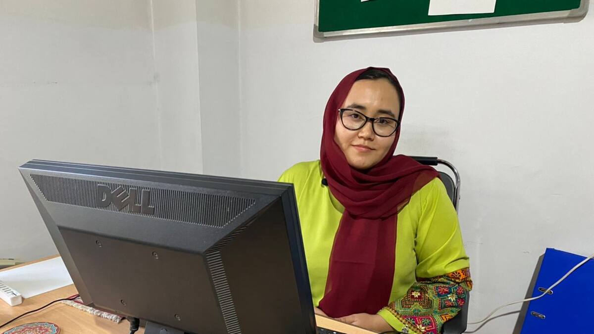 Begum, la emisora que ayuda a mujeres en Afganistán tras la llegada de los talibanes