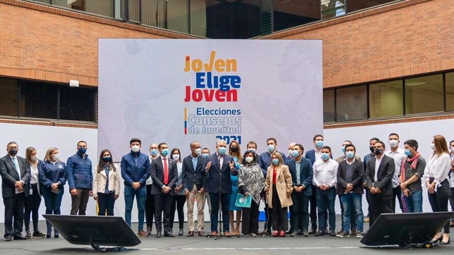 Los jóvenes entre los 14 y 17 años ya no deberán hacer una inscripción previa y podrán registrar el cambio de lugar de votación, si así lo requieren. Foto: Presidencia de la República