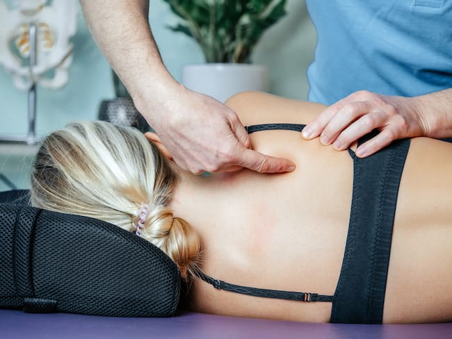 Conozca qué es la terapia miofascial y sus beneficios