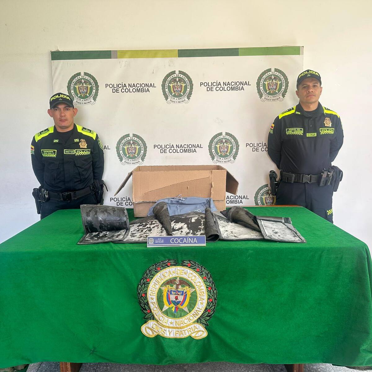Incautan 2 kilos de cocaína camuflados en productos para bebé en el Aeropuerto El Dorado