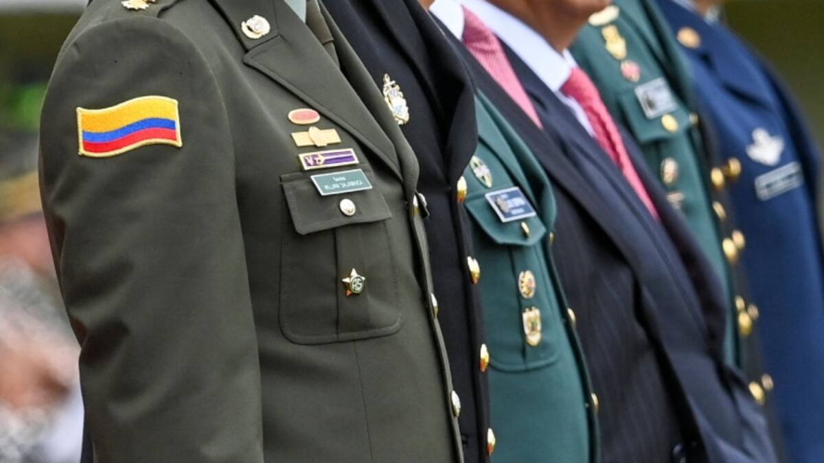 ¿En qué se diferencia un Sargento de un General de la Policía Nacional?