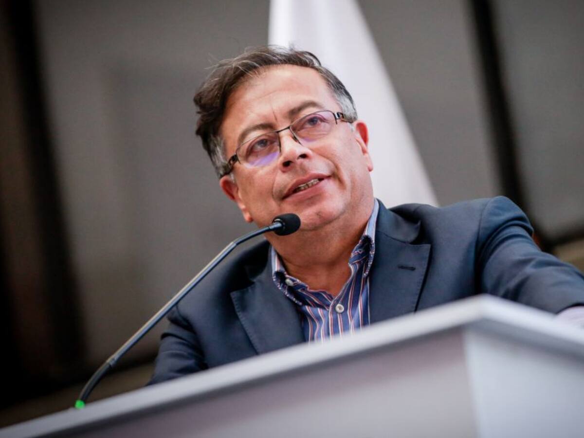 Más de 1.000 cooperativistas se quedaron esperando a Petro en Cartagena