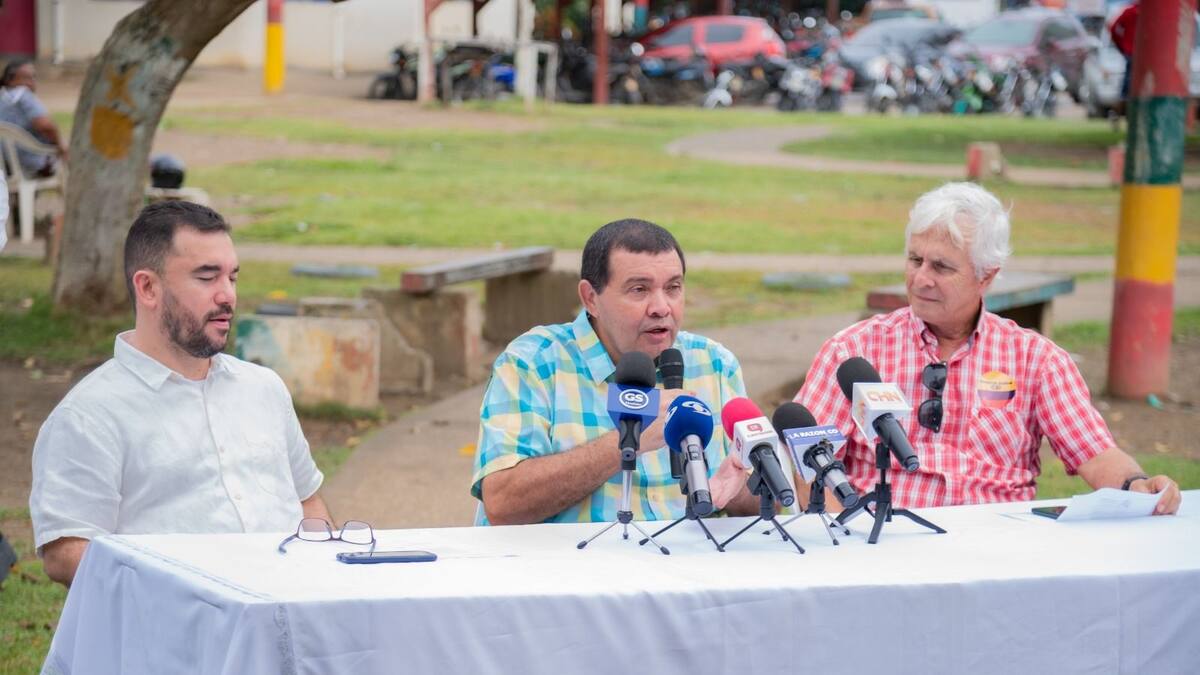 Ciro de León se quedó con el aval del Centro Democrático en Córdoba
