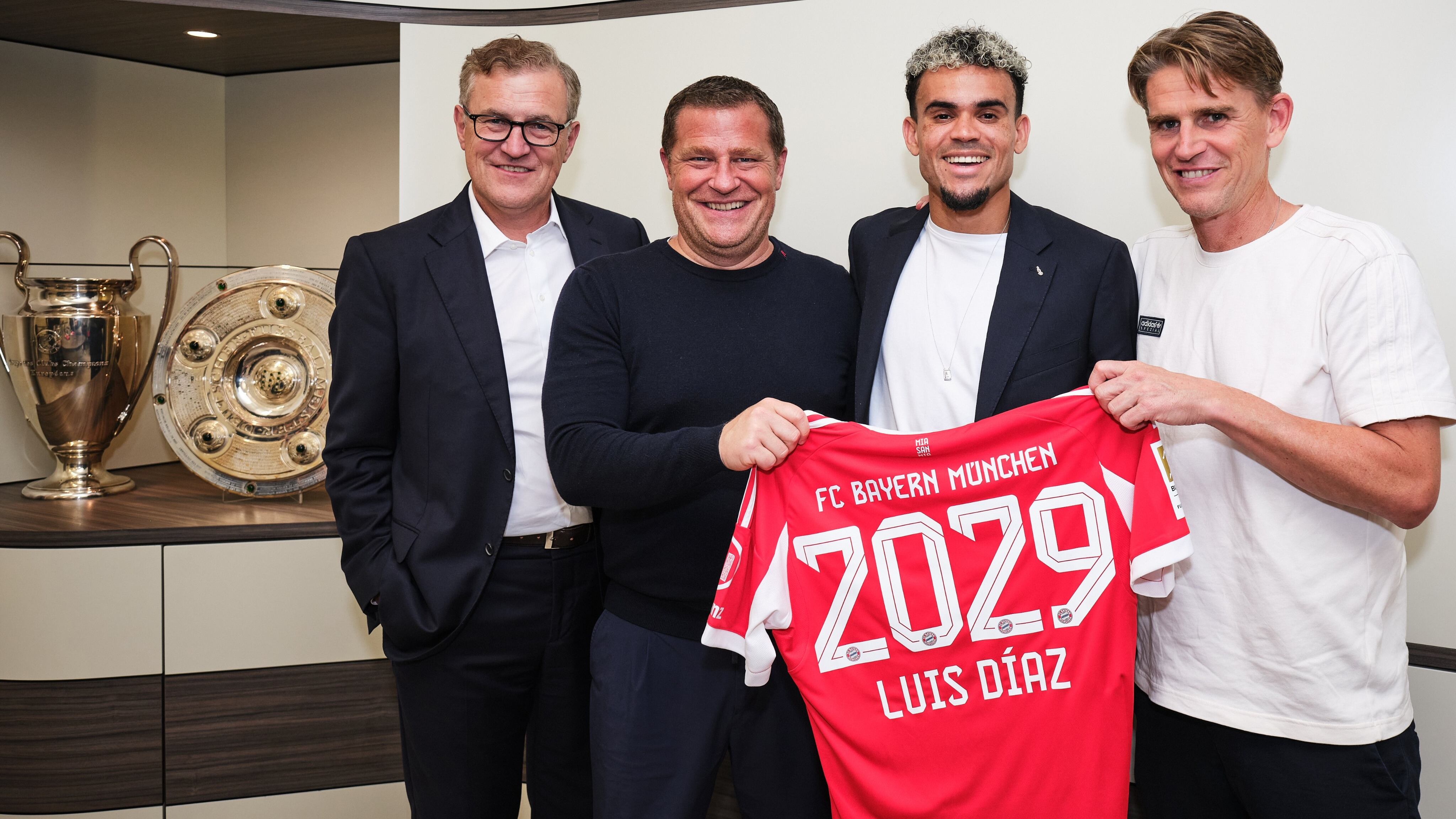 Luis Díaz fue confirmado como nuevo jugador del Bayern Múnich. Foto: @FCBayern.