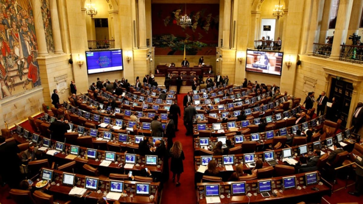 Se destraba la reforma a la salud en la Cámara con firma de vicepresidente Tovar