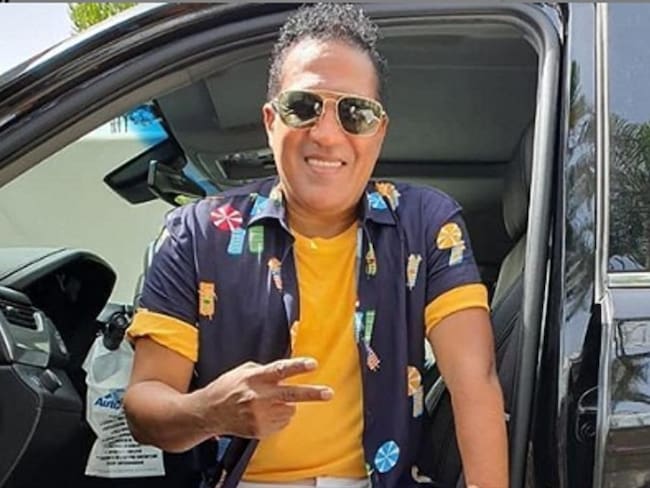 Kinito Méndez adapta su canción ‘Cachamba’ al COVID-19