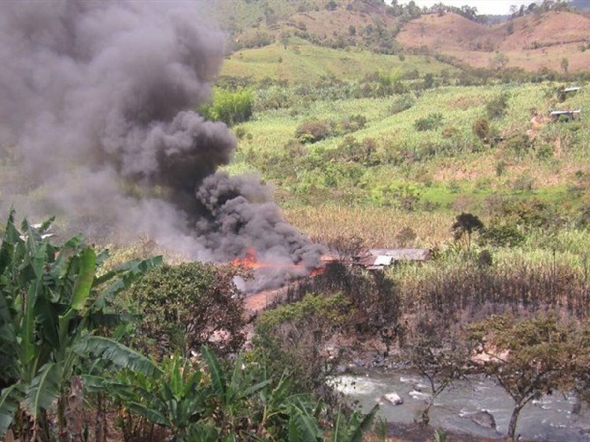 Explosión deja tres indígenas heridos en Buenos Aires, Cauca