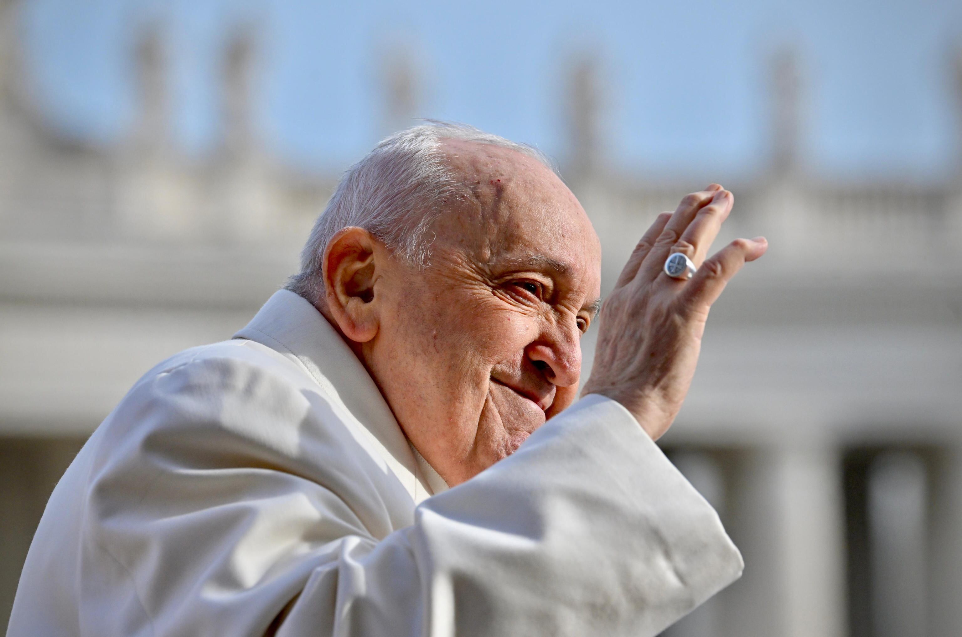 El Papa Francisco encabeza su audiencia. Foto: EFE/EPA/ALESSANDRO DI MEO