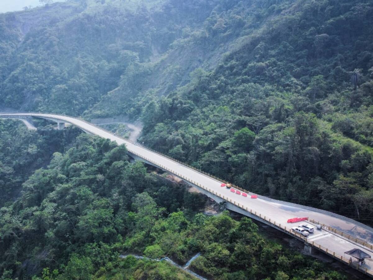 Por fisuras en un puente hay cierre preventivo en la Transversal del Cusiana