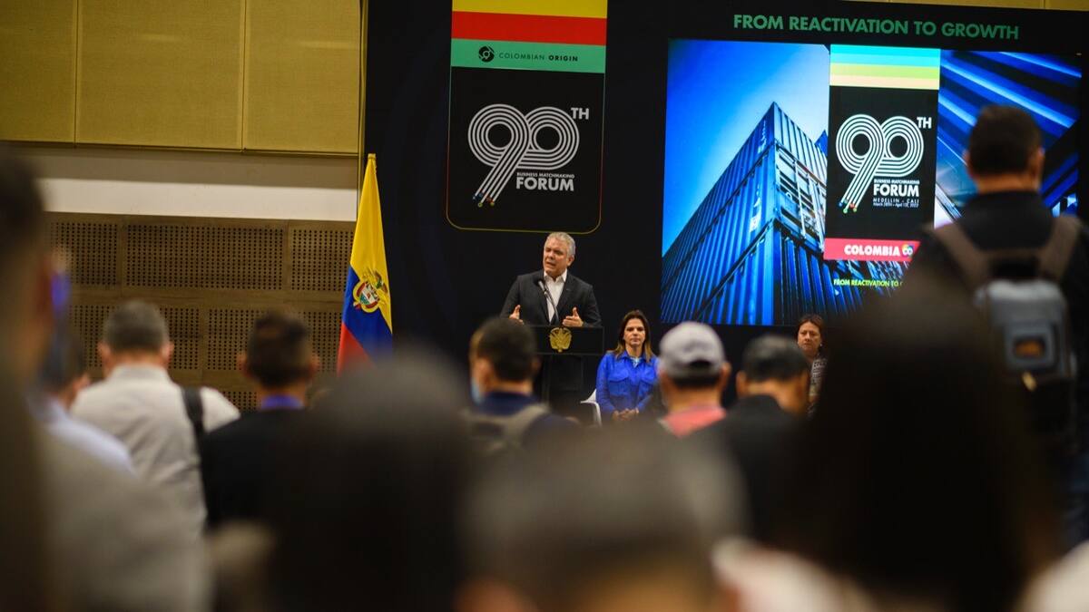 Duque advierte que iniciativa privada se ve amenazada por el populismo