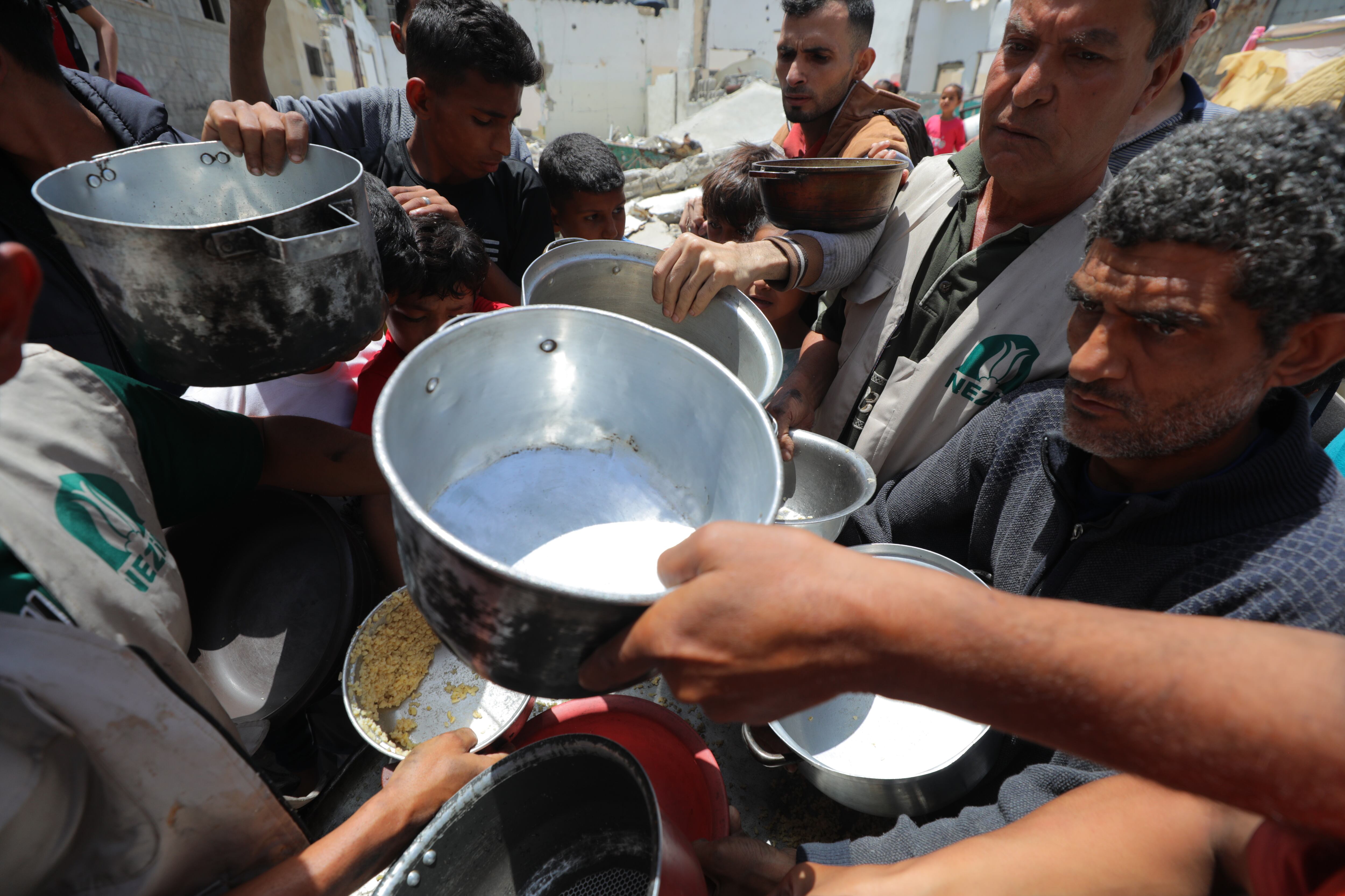Referencia de ayuda humanitaria. Foto: Hassan Jedi/Anadolu via Getty Images.