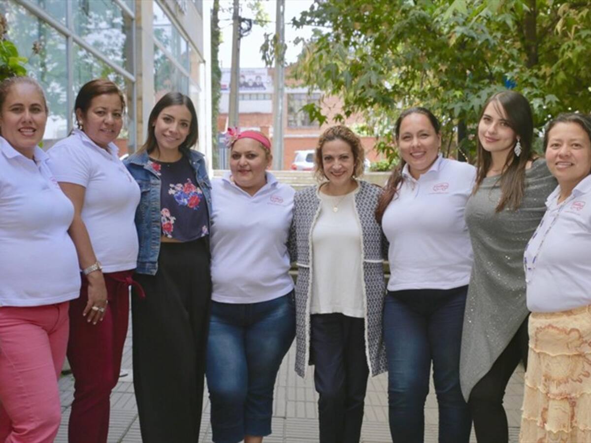 Las mujeres que cumplieron su sueño de conocer Bogotá