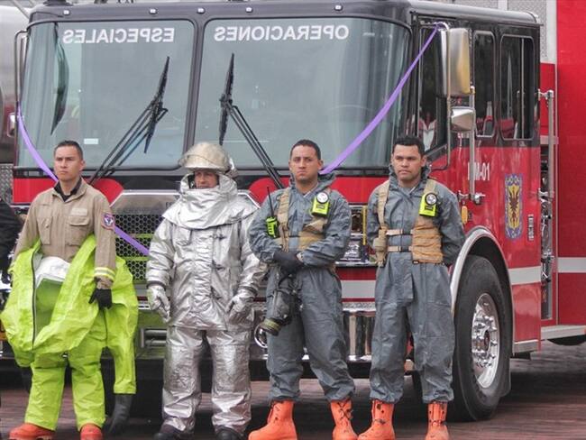 Al menos 54 viviendas y 12 vehículos afectados por una explosión en Bogotá. Foto: Colprensa