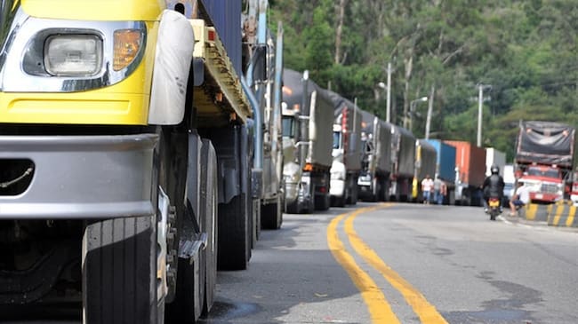 Transportadores denunciaron aumento en la ilegalidad e informalidad en el sector terrestre. Foto: Colprensa