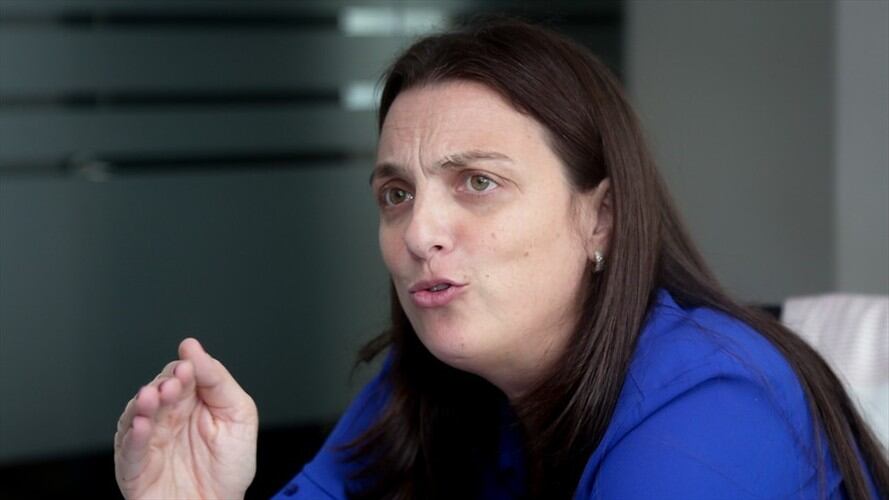 La ministra de las TIC, Karen Abudinén, acudió al debate de control político en el Senado sobre la presunta corrupción en el contrato con la Unión Temporal Centros Poblados. Foto: Colprensa / DIEGO PINEDA