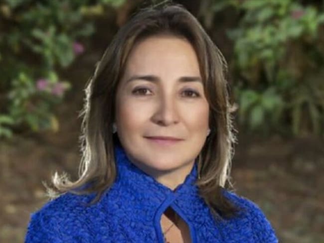Entre los investigados se encuentra la gerente del GEB, Gloria Astrid Álvarez. Foto: Captura de pantalla/ https://www.grupoenergiabogota.com/