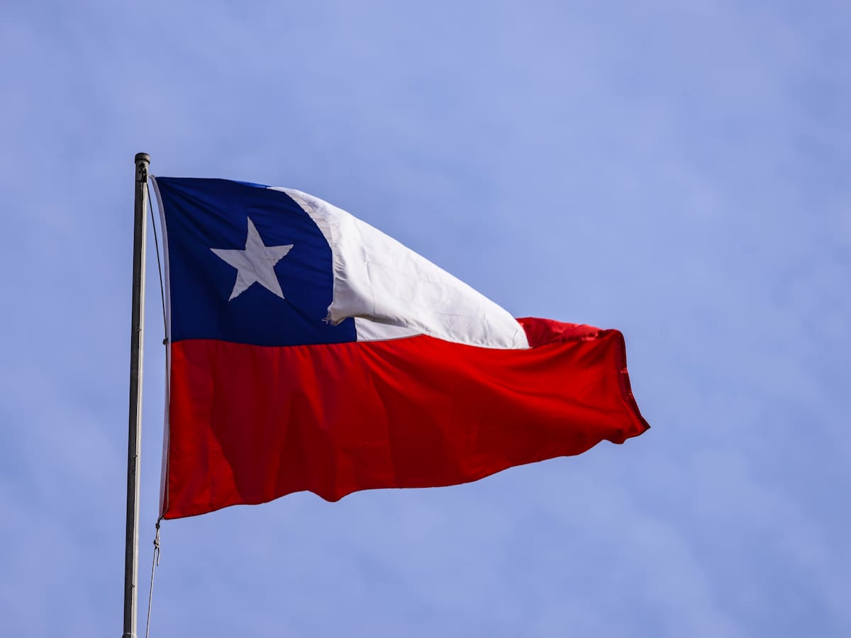 Militar murió y otros tres quedan heridos por caída de helicóptero en Chile