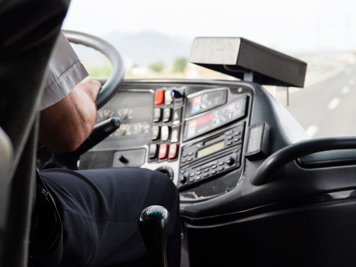 Conductores de buses en Barranquilla denuncian incumplimiento de las autoridades