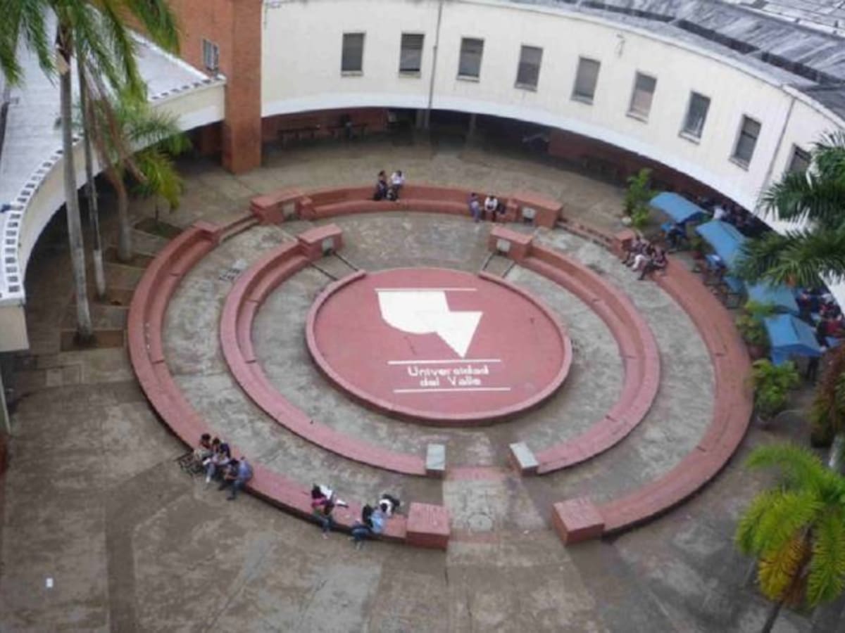 Estudiante de Univalle murió tras ser herida por su expareja en el campus
