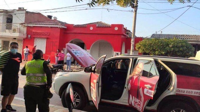 Esta es la camioneta recuperada por la policía/ Redes sociales 