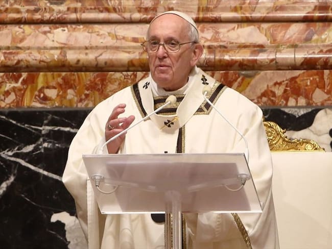 El papa Francisco agradeció a Colombia por su estatuto que acoge a migrantes venezolanos. Foto: Getty Images / VATICAN POOL