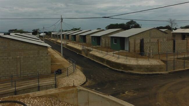 Comfenalco Valle, encargado de construir las viviendas, habría incumplido todos los compromisos acordados en Manatí (Atlántico). Foto: Colprensa