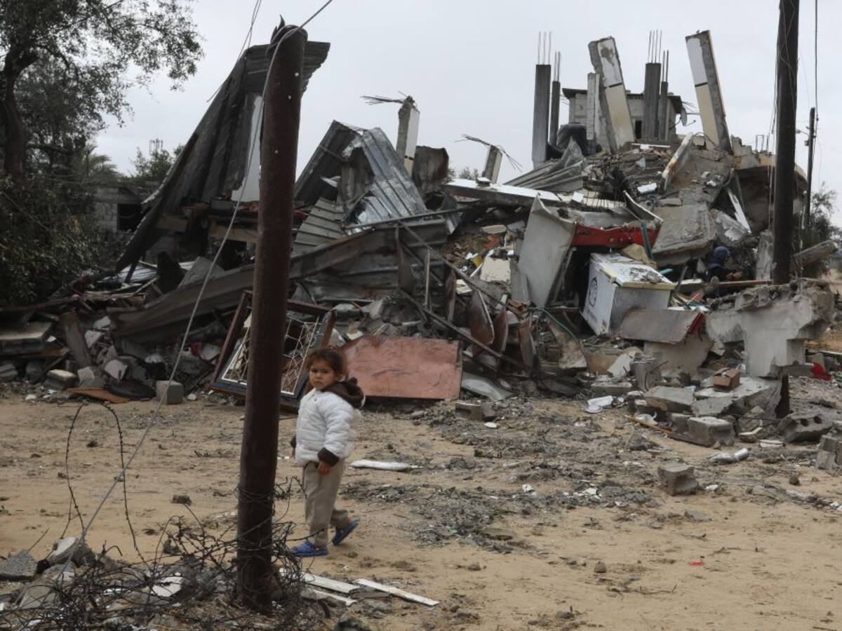 Israel bombardea Rafah en medio de negociaciones para posible tregua