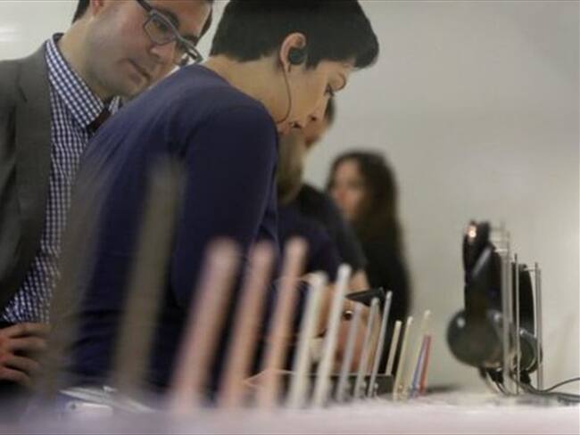El problema se presenta cuando el iPhone 6s se apaga de repente a pesar de haber sido cargado previamente. Foto: AP - Tomada de BBC Mundo