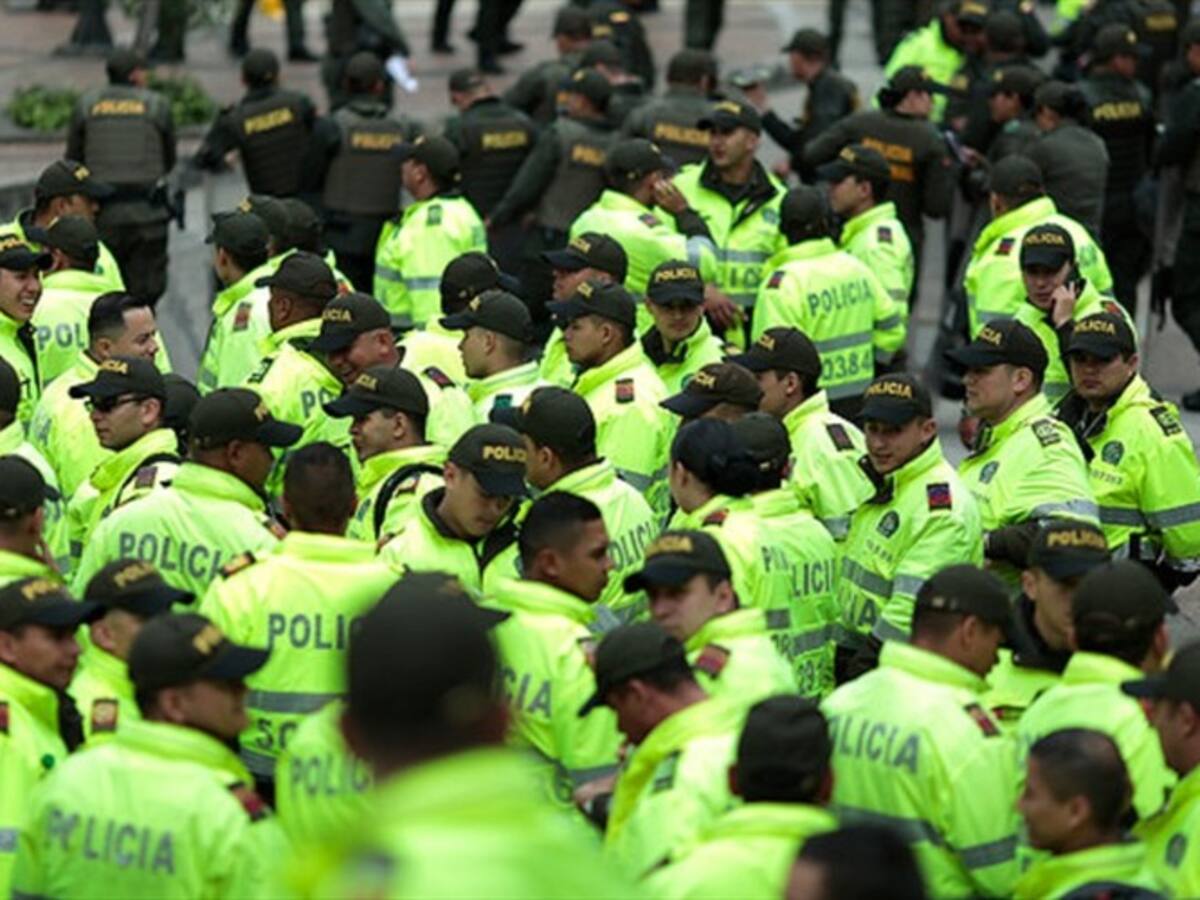 Mindefensa se mostró alarmado ante el eventual retiro de 16 mil policías