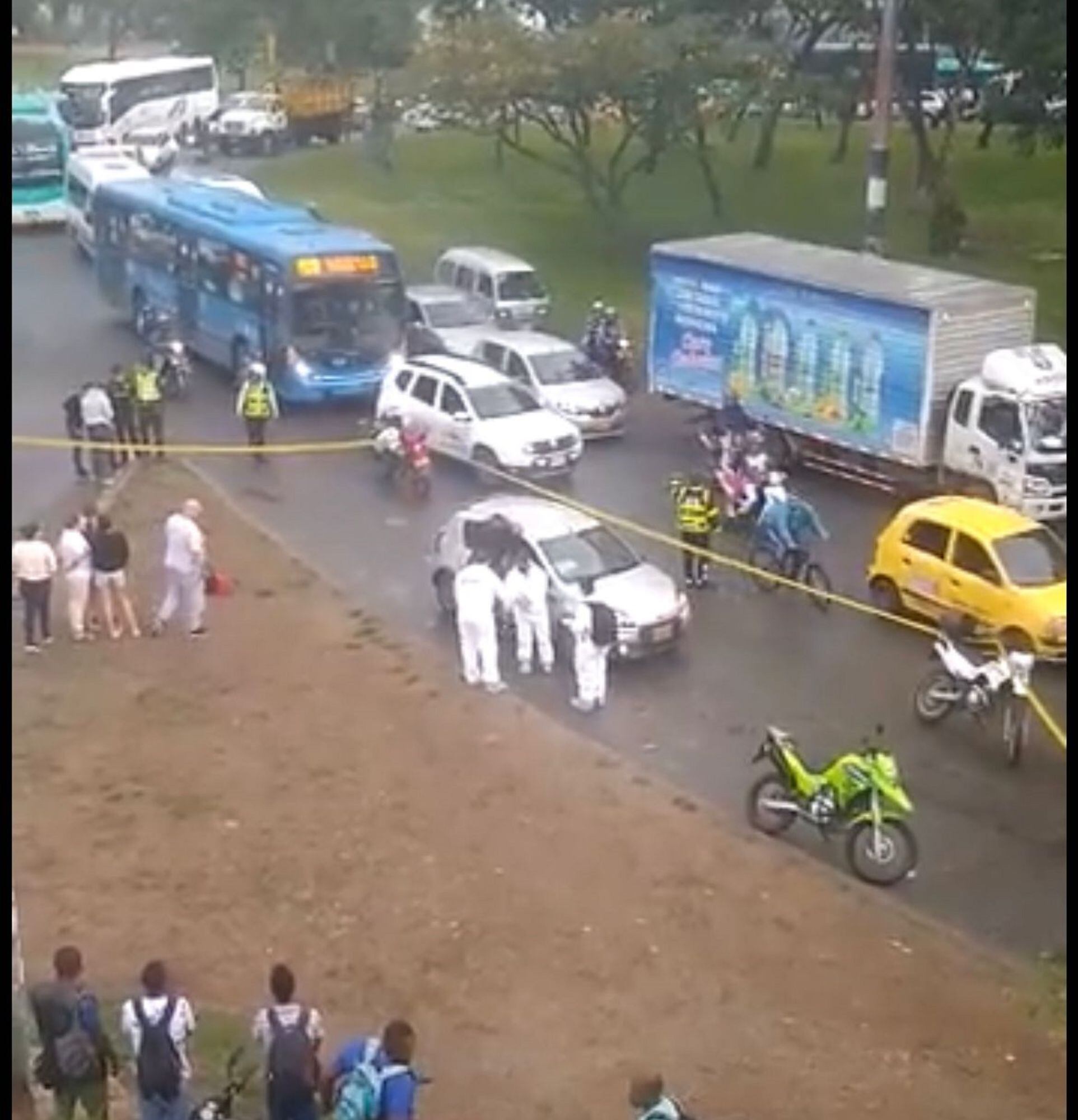 Hombres en moto interceptaron a la víctima en el norte de la ciudad a la altura de la glorieta de Sameco y le dispararon. Foto: Cortesía.