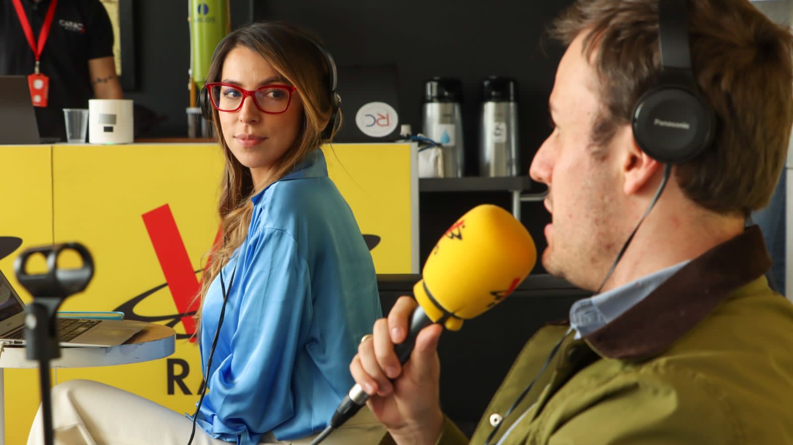 Paula Bolívar y Lucas Pombo. Foto: W Radio