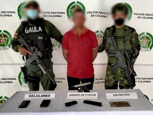 Capturan supuesto jefe de finanzas del Clan del Golfo en Córdoba. Foto: Policía/Ejército.