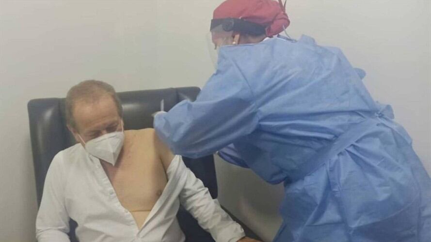 Primer vacunado en Risaralda.. Foto: Suministrada (Gobernación de Risaralda)