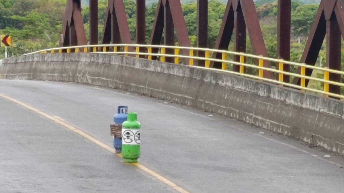 Disidencias Farc atacaron a la Fuerza Pública y robaron entidades bancarias en Cauca