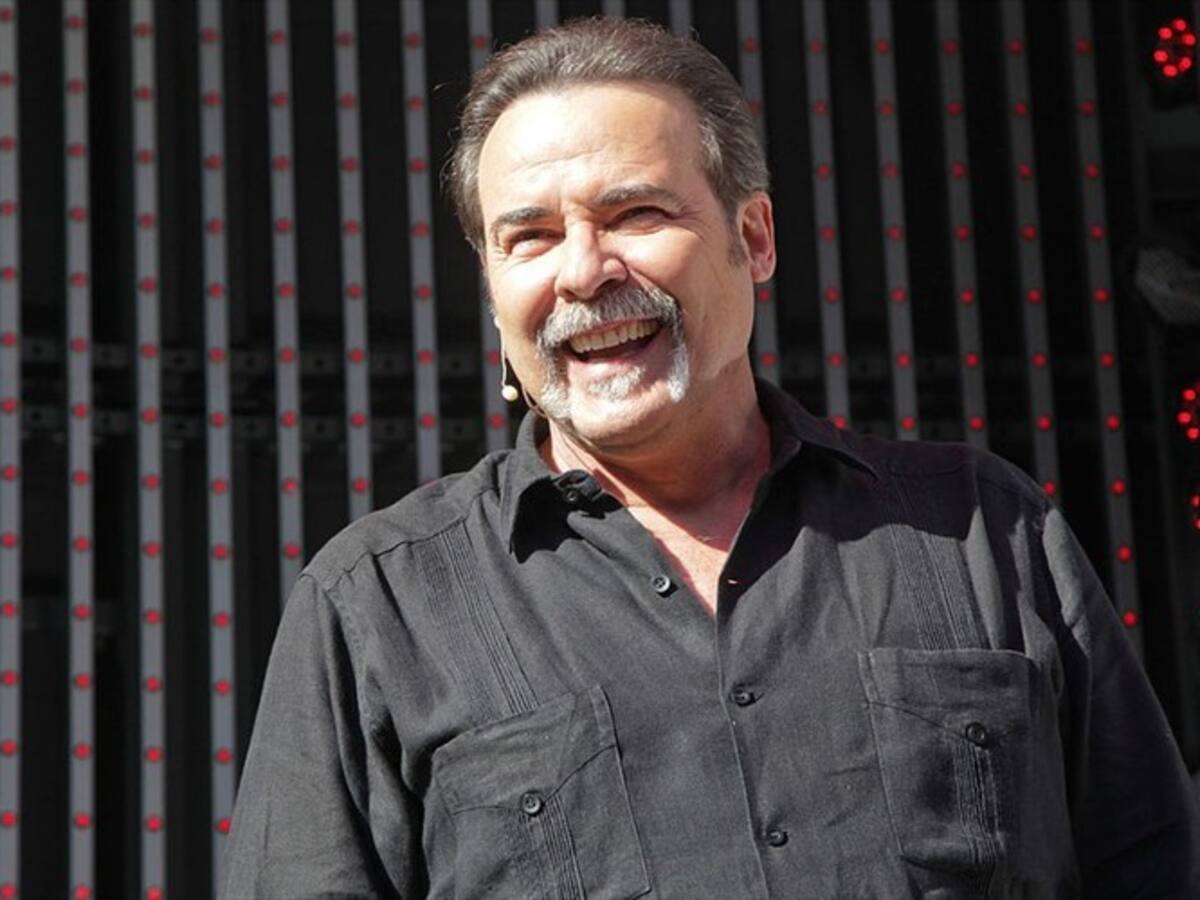 César Évora habla en La Hora del Regreso sobre su carrera actoral