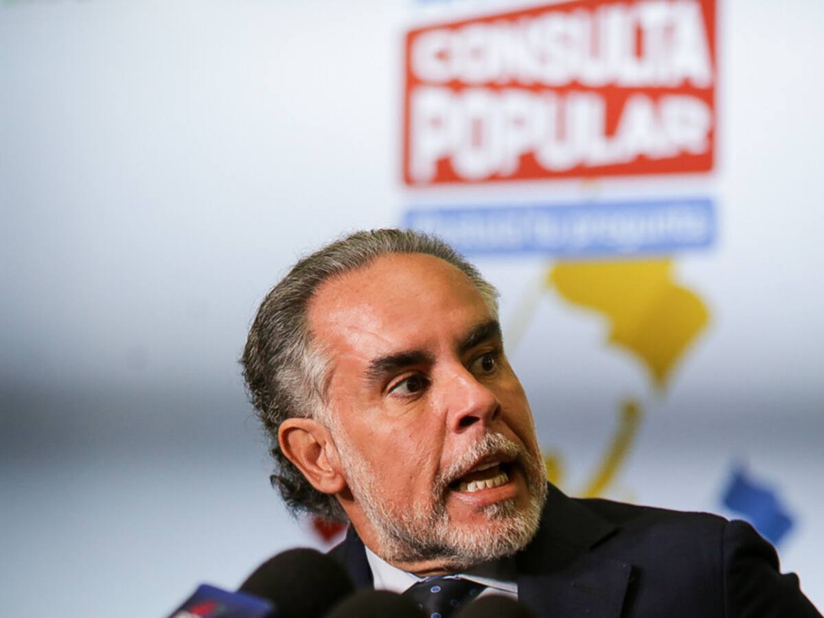 “Qué persecución tan hp”: Benedetti tras solicitud de Procuraduría por contrato con RTVC