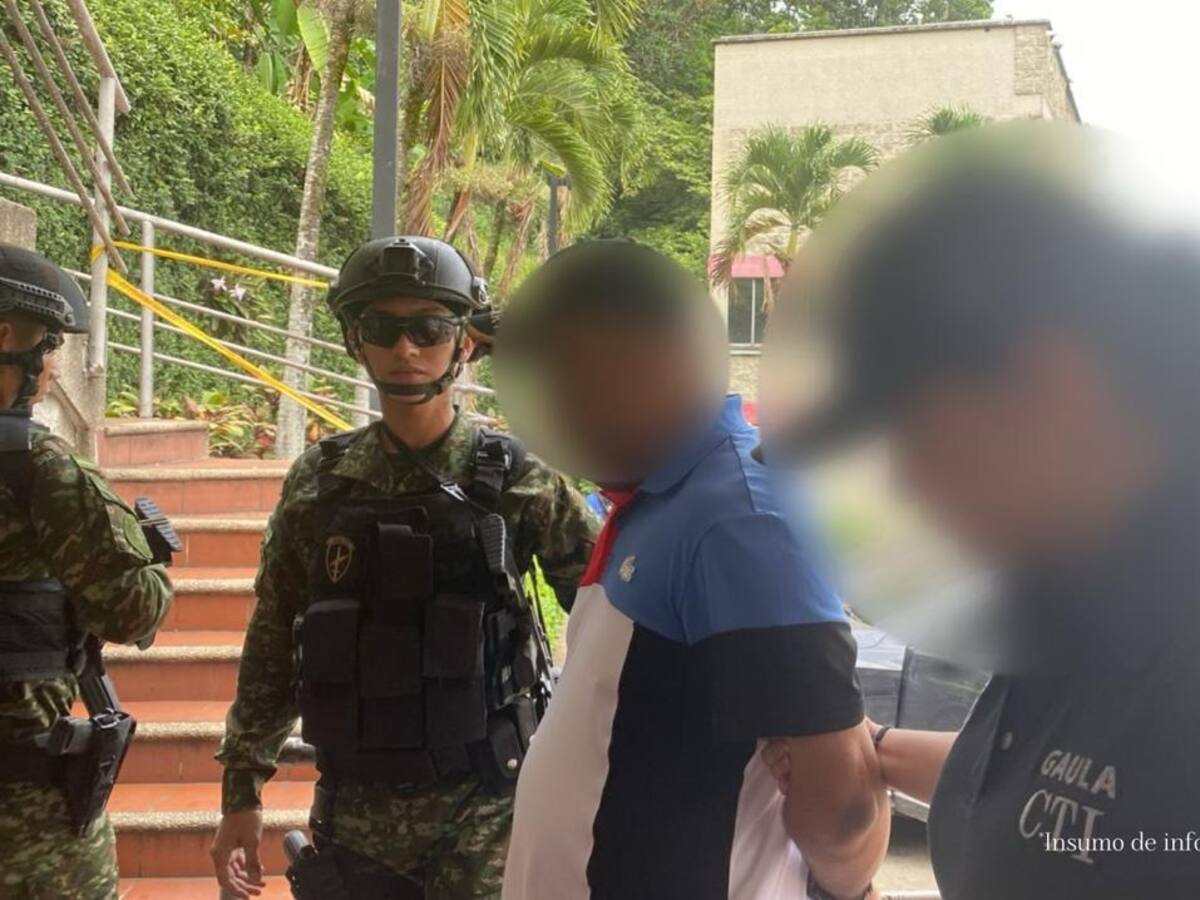Capturaron a juez que habría exigido 600 millones de pesos para torcer un fallo judicial
