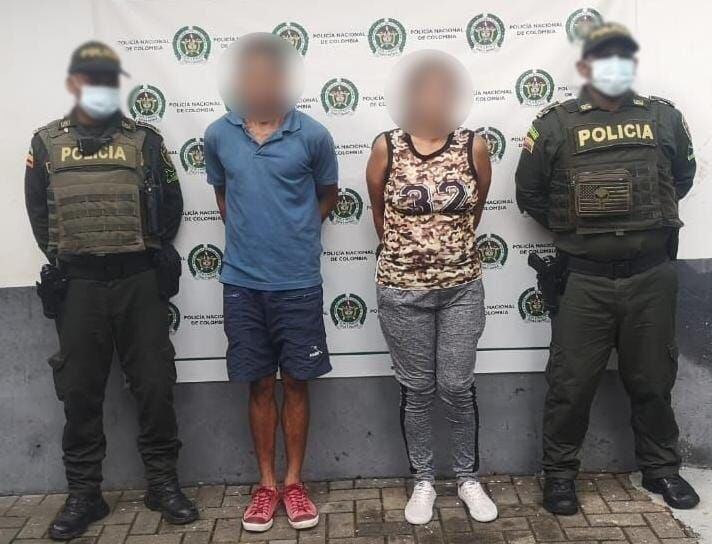 Pareja capturada en Montelíbano, Córdoba. Foto: Policía Nacional.