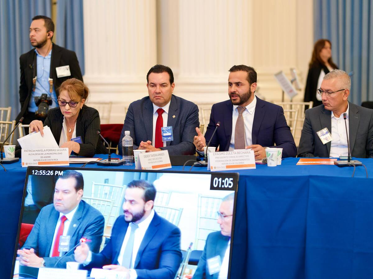 No se puede construir paz sin autonomía: gobernador de Córdoba ante la OEA