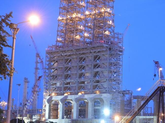 Fueron hallados responsables varios miembros de la junta directiva de Reficar de aquel momento. Foto: Colprensa / REFICAR