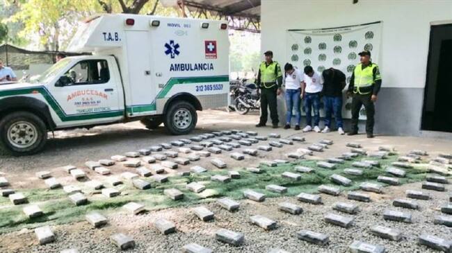 Incautan ‘narco-ambulancia’ con 156 kilos de cocaína en el Magdalena . Foto: Policía del Magdalena