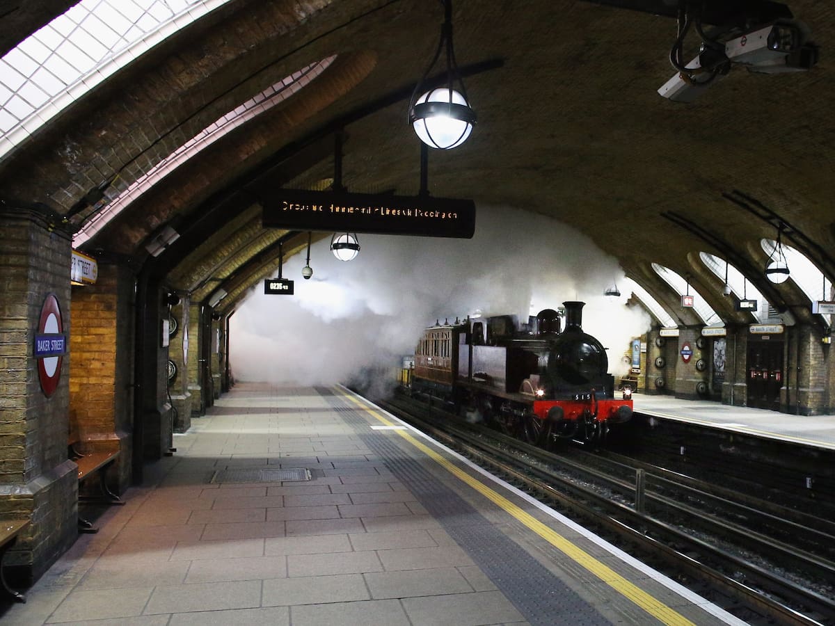 ¿Cuál fue el primer metro del mundo? Se construyó en el siglo XIX en Europa