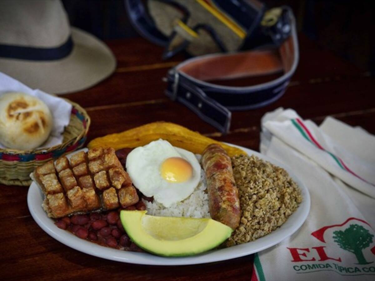 Restaurante El Roble: construyendo historias con sabores típicos