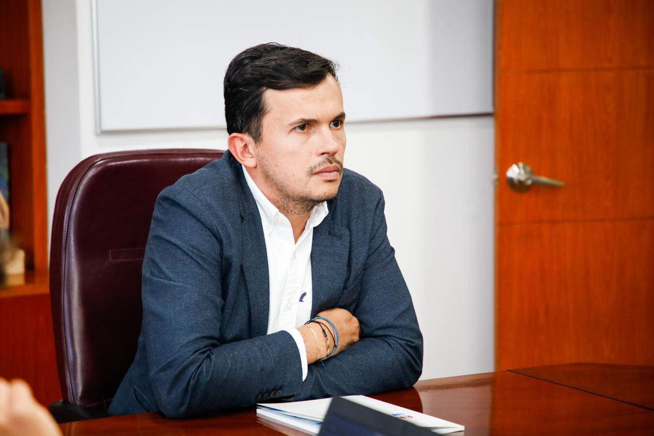 Cristian Díaz, viceministro (e) de Energía del Ministerio de Minas. Foto: Twitter @MinEnergiaCo.