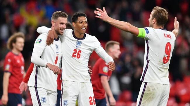 Inglaterra clasifica como primera de su grupo. Foto: Getty Images