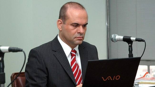 Mancuso llegaría extraditado al país para aclarar varios casos que hay en su contra. Foto: Colprensa.