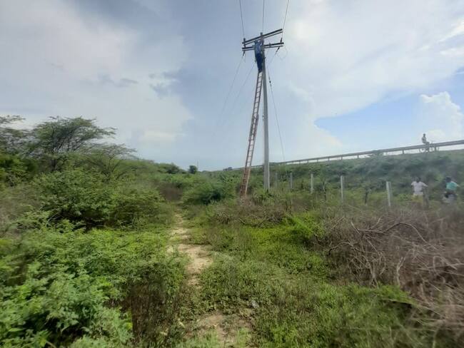 Arreglo de las redes eléctricas/ AIR-E