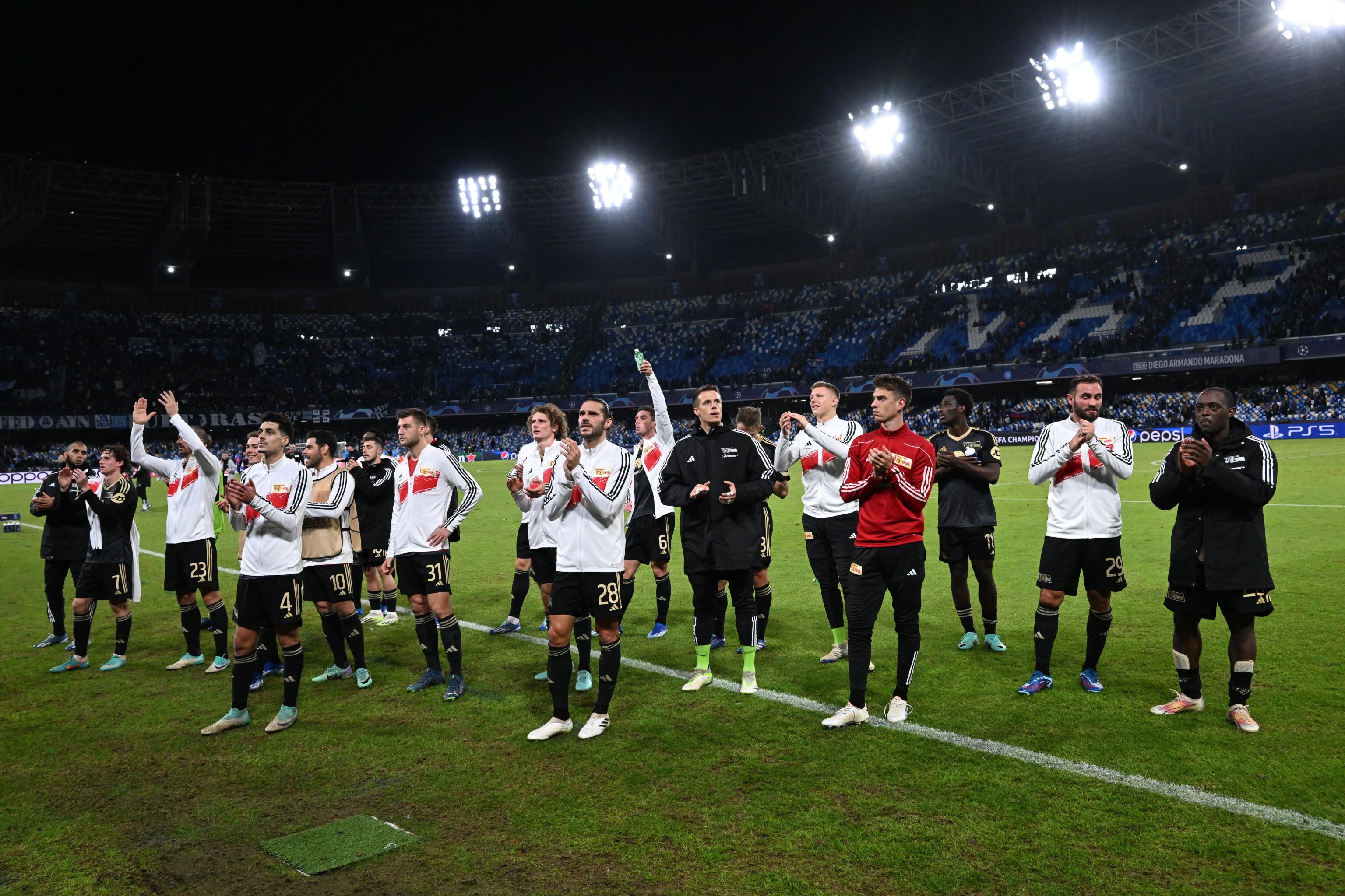 Jugadores del Union Berlin. Foto: EFE/EPA/CIRO FUSCO.