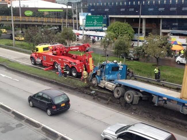 Tractomula choca con separador. Foto:cortesía.